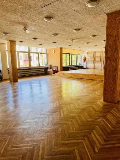 Szkoła Jogi na Dębnikach w Krakowie